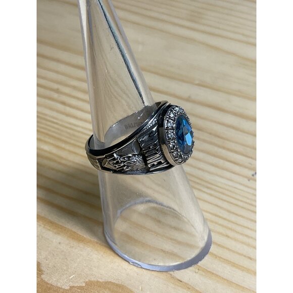 Mens Silver Balfour Class Ring With Blue Gemstone & Detailed Sides - Picture 3 of 5